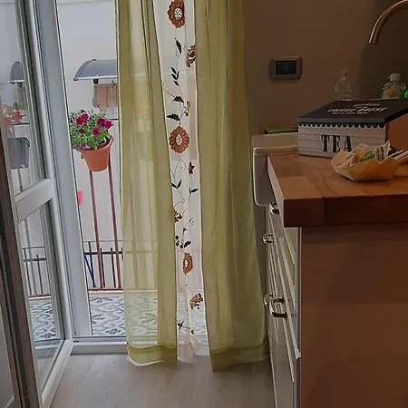 Il Poggiolo Fiorito Guest house Taranto
