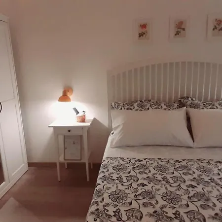 Il Poggiolo Fiorito Guest house Taranto
