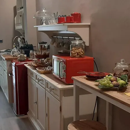 Il Poggiolo Fiorito Guest house Taranto